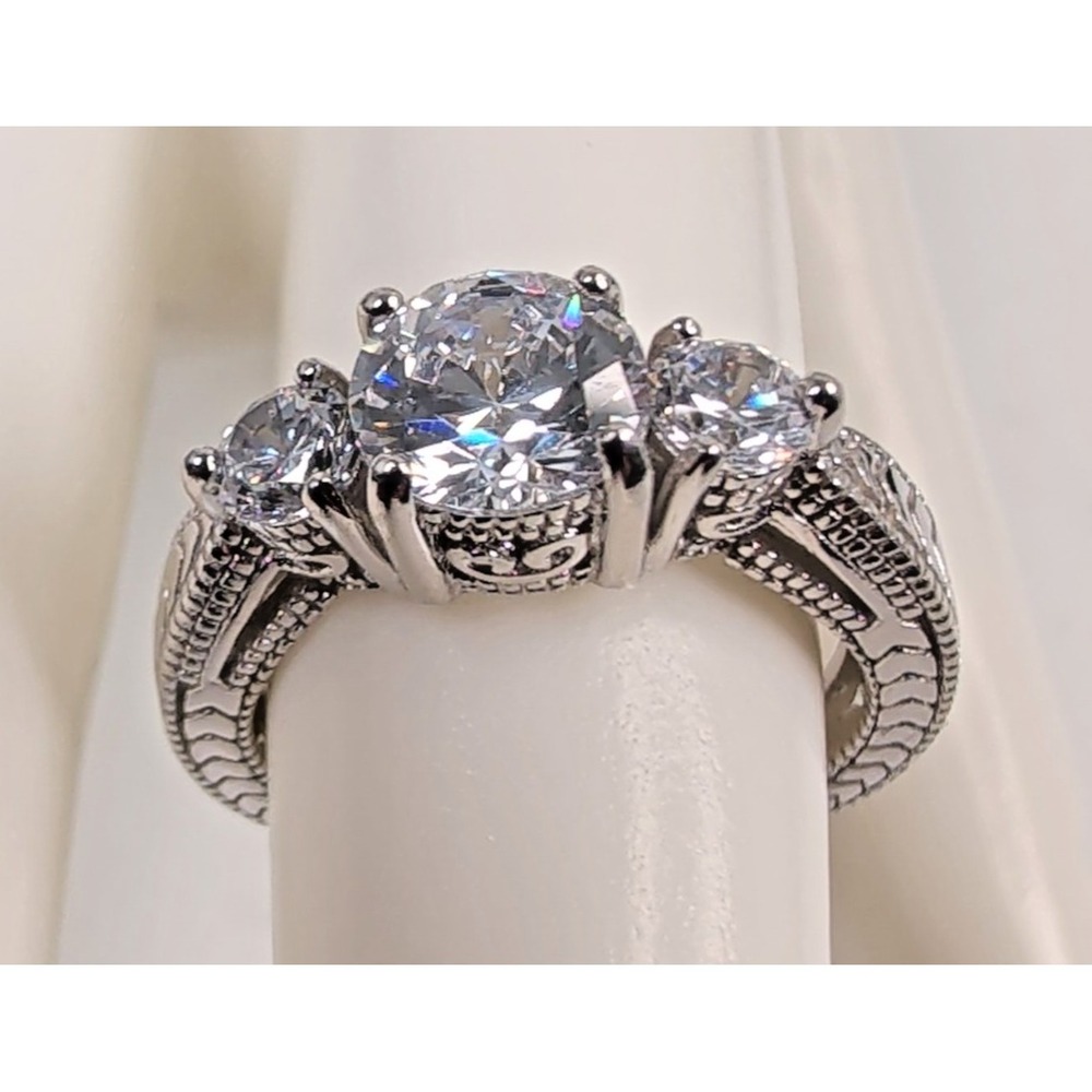 Vintage Style 925 Sterling Silver 3 Stone CZ Filigree Ring Size 6